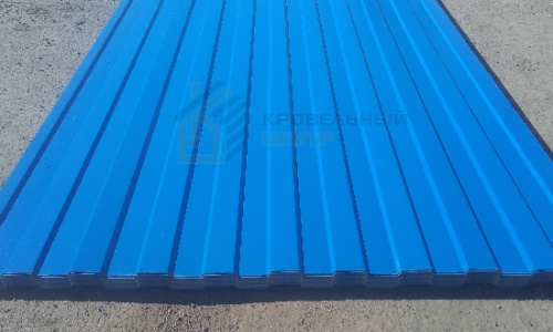 Профлист С8-0.7 ПЭ RAL 5005