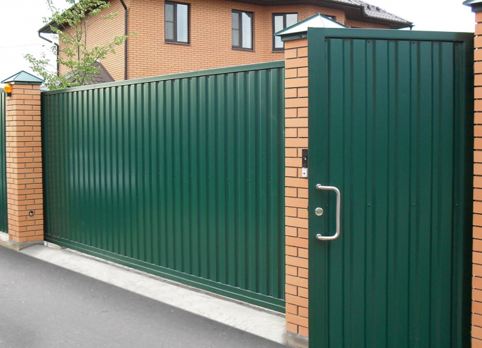 Профнастил Н20-0.4 ПЭ RAL 6005