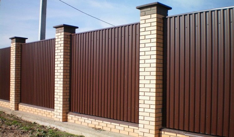 Профнастил С21-0.45 ПЭ RAL 5005