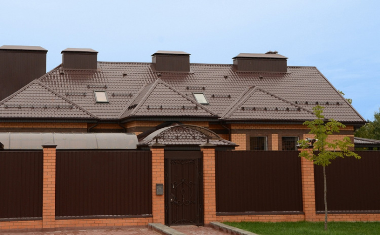 Металлочерепица классик GL 0,5 Velur20 RAL 9005